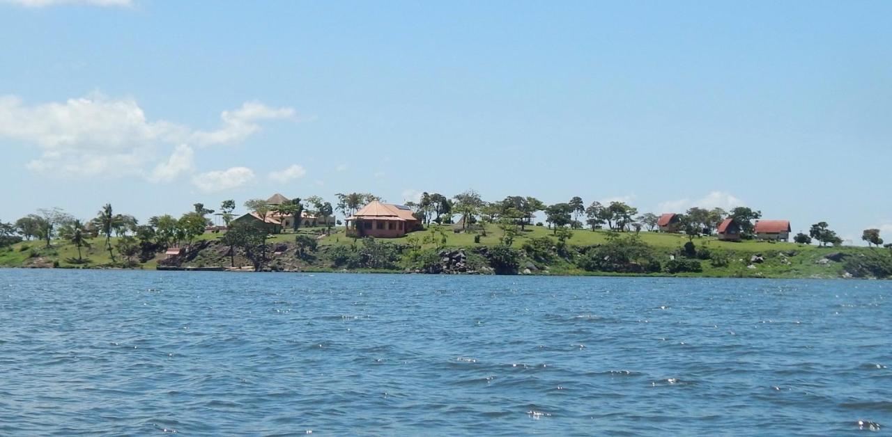Samuka Island Retreat Villa Jinja Buitenkant foto