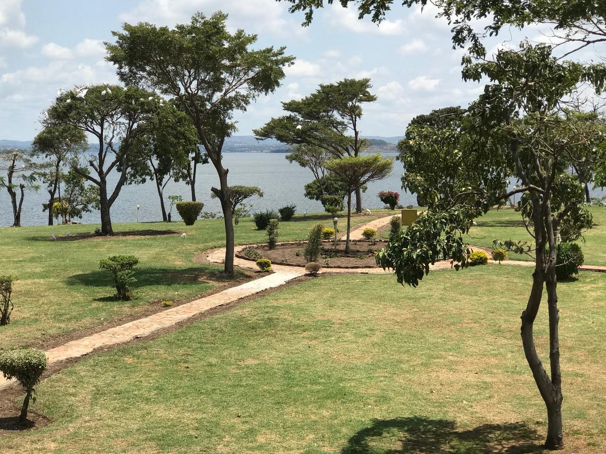 Samuka Island Retreat Villa Jinja Buitenkant foto