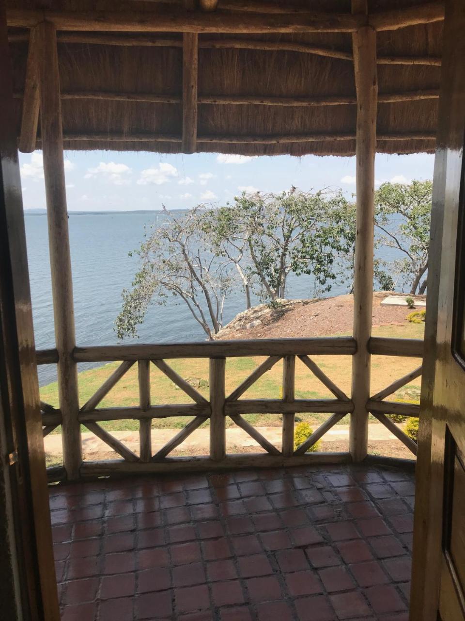 Samuka Island Retreat Villa Jinja Buitenkant foto