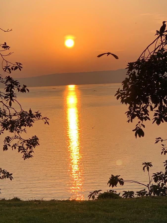 Samuka Island Retreat Villa Jinja Buitenkant foto