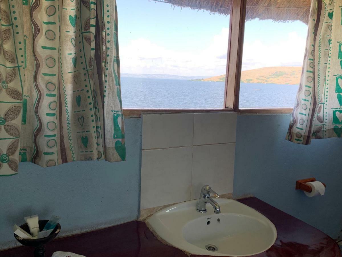 Samuka Island Retreat Villa Jinja Buitenkant foto