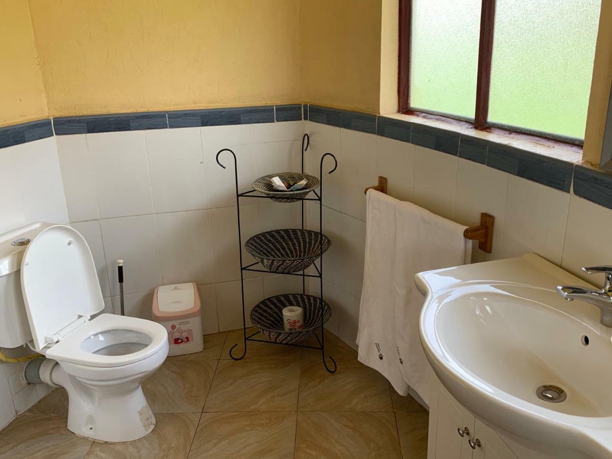Samuka Island Retreat Villa Jinja Buitenkant foto
