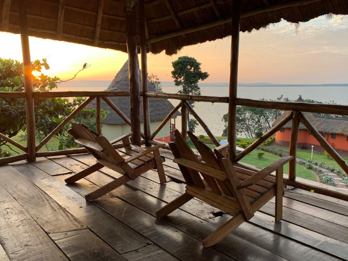 Samuka Island Retreat Villa Jinja Buitenkant foto